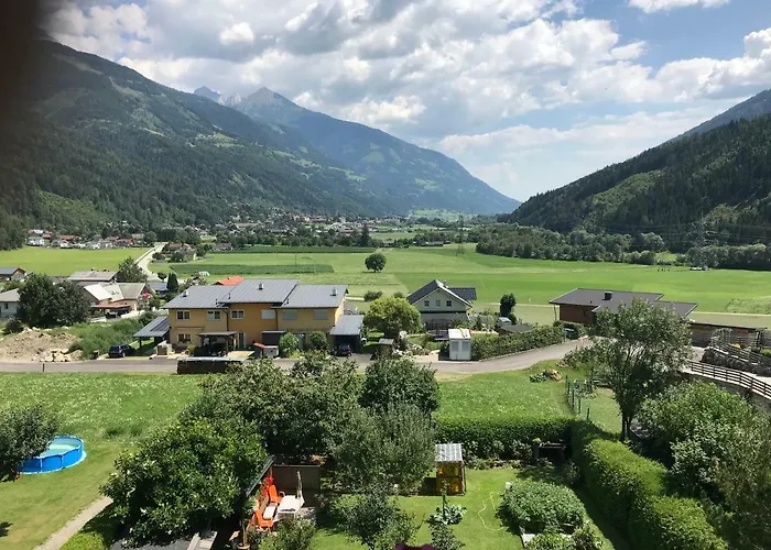 Gaestehaus Dullnig * Obervellach