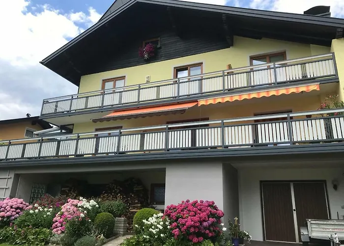 منزل للإقامة Gaestehaus Dullnig *